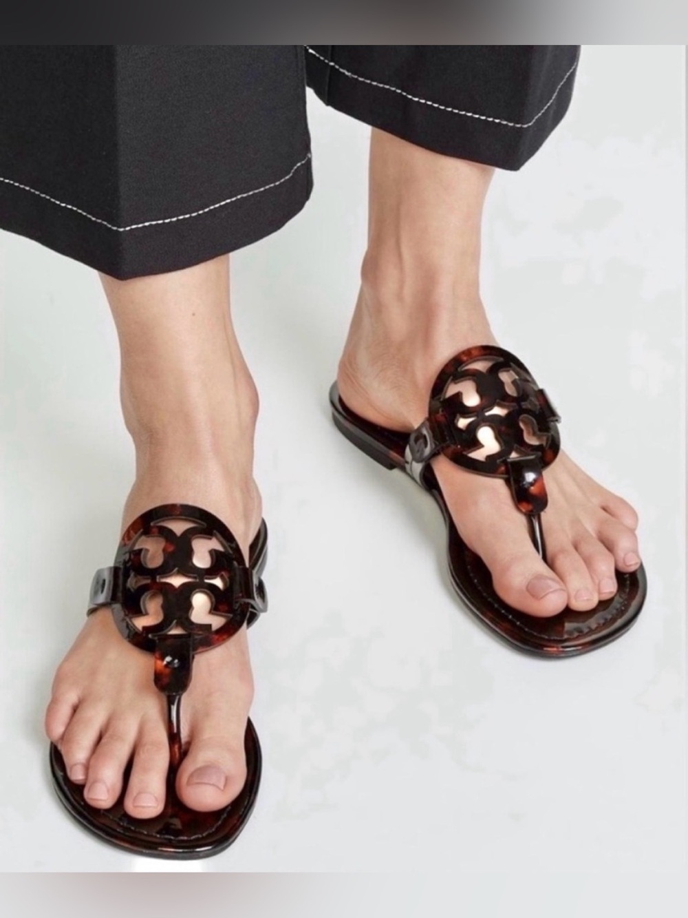Tory Burch Black & Brown Tortoise Shell Printed Patent Leather Miller - Picture 12 of 13